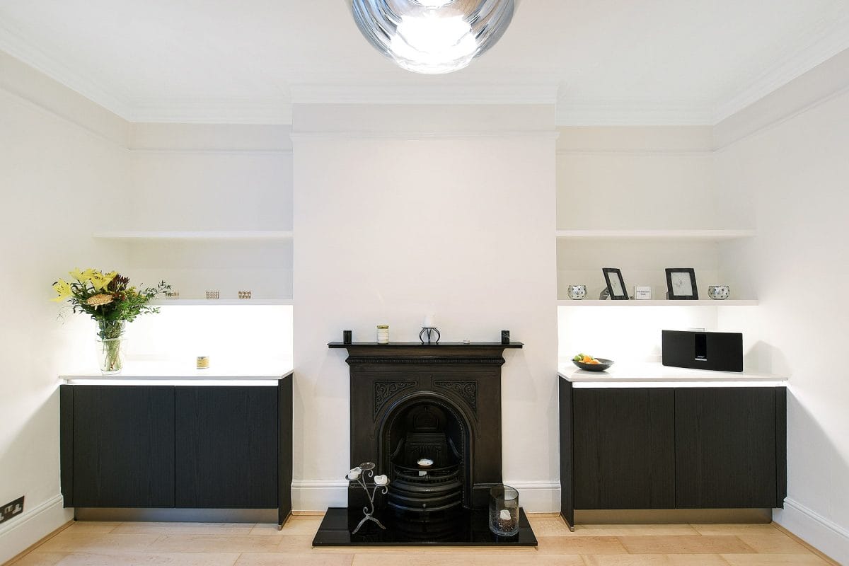 EBSTONE - Gloss Grey Handleless Kitchen