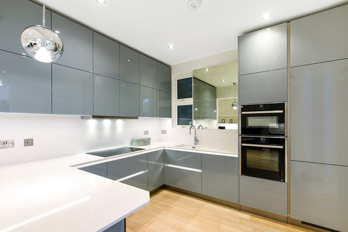 EBSTONE - Gloss Grey Handleless Kitchen