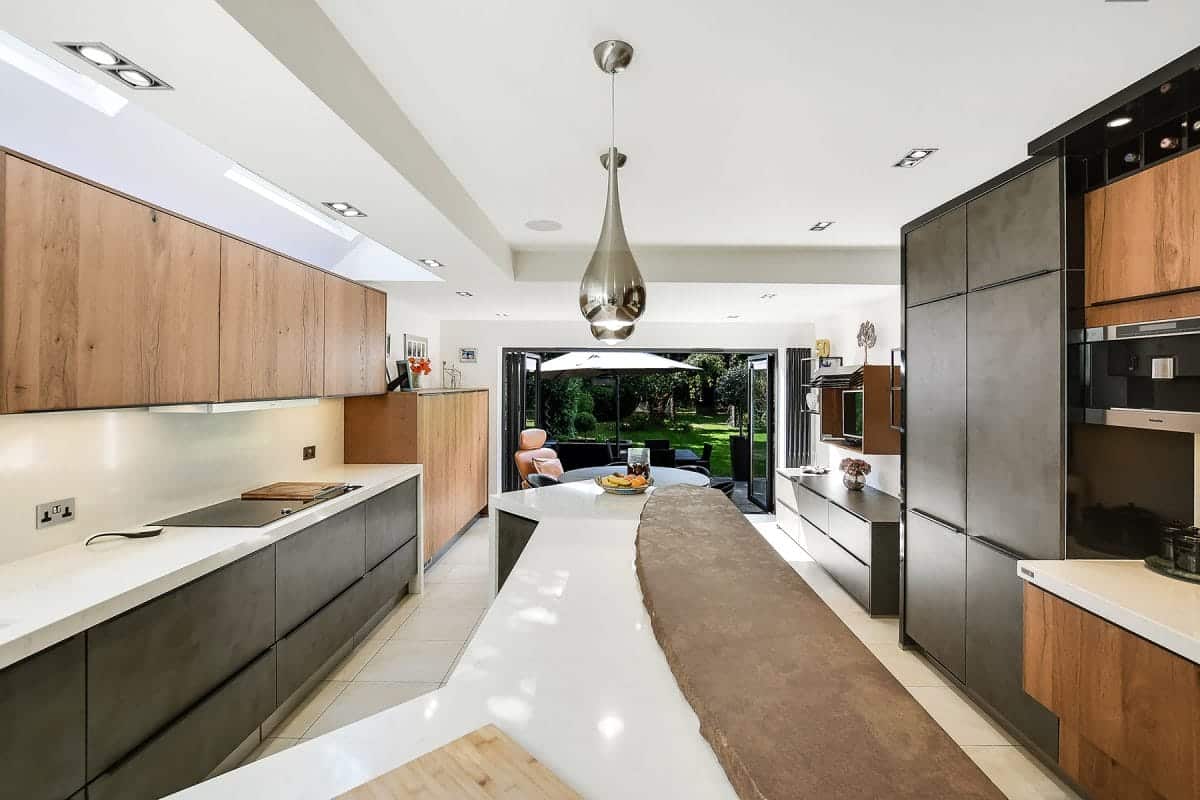 EBSTONE - Timeless White and Grey Kitchen