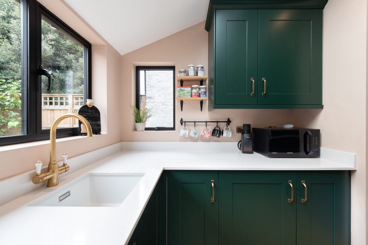 Traditional Racing Green Kitchen Ebstone Kitchens