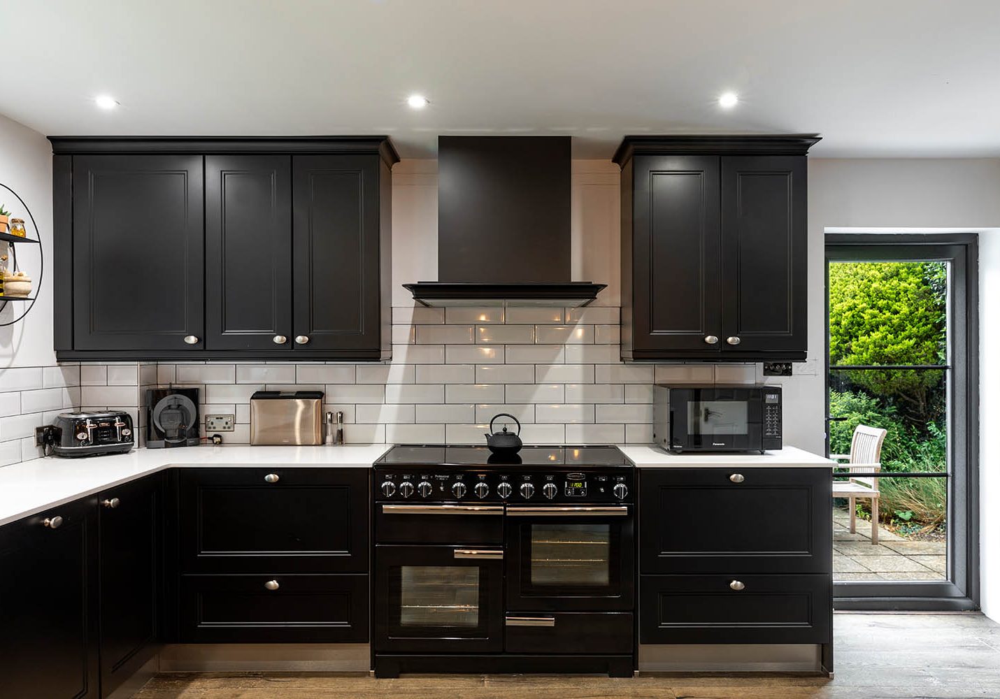 Monochrome Shaker Kitchen