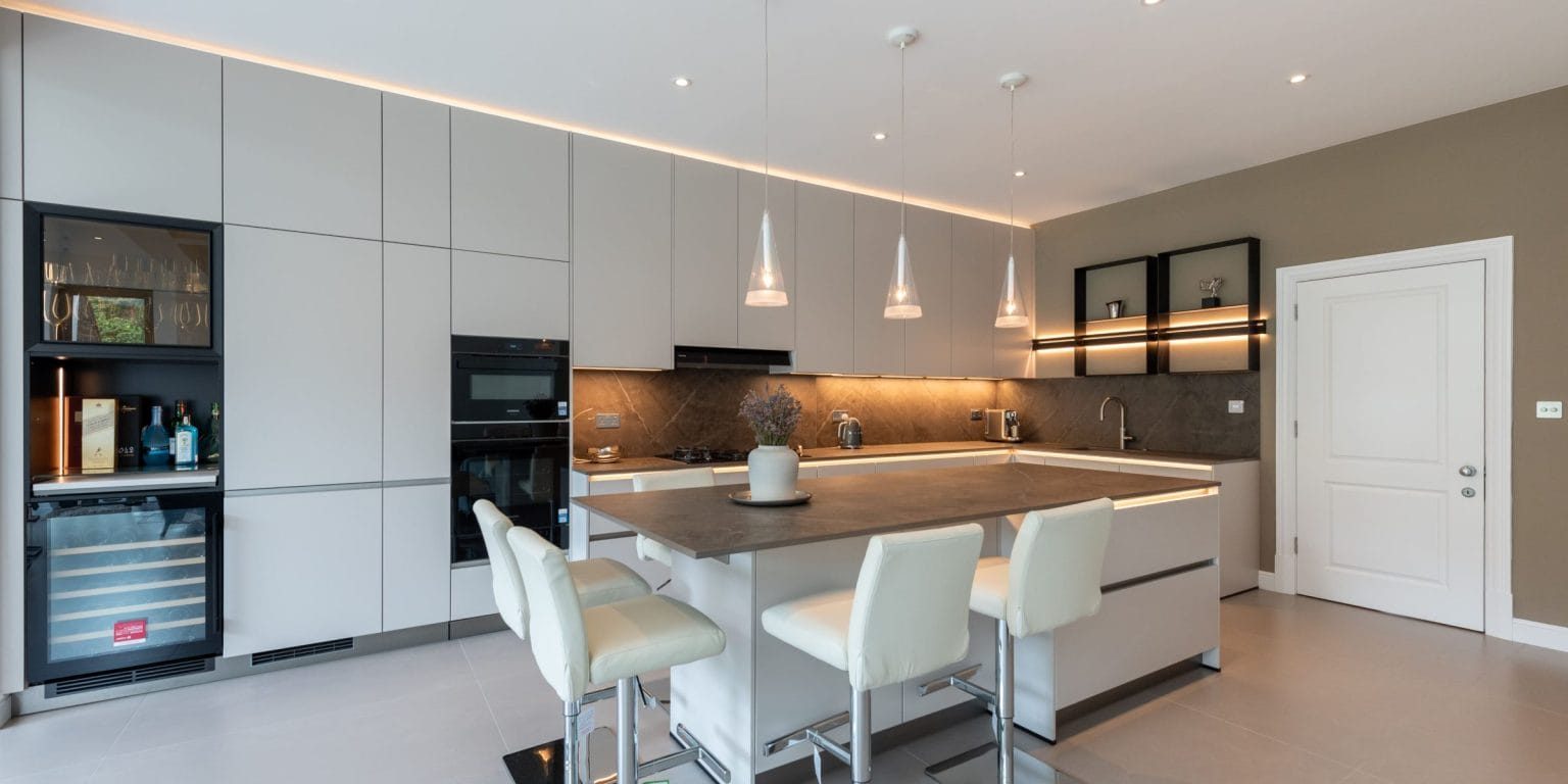Sleek Nolte Kitchen with Sahara Soft Matt Finishes (3)